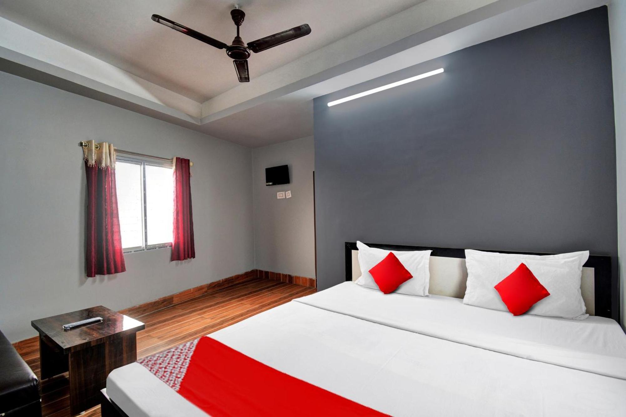 Super Hotel O Royal Empire Колката Екстер'єр фото