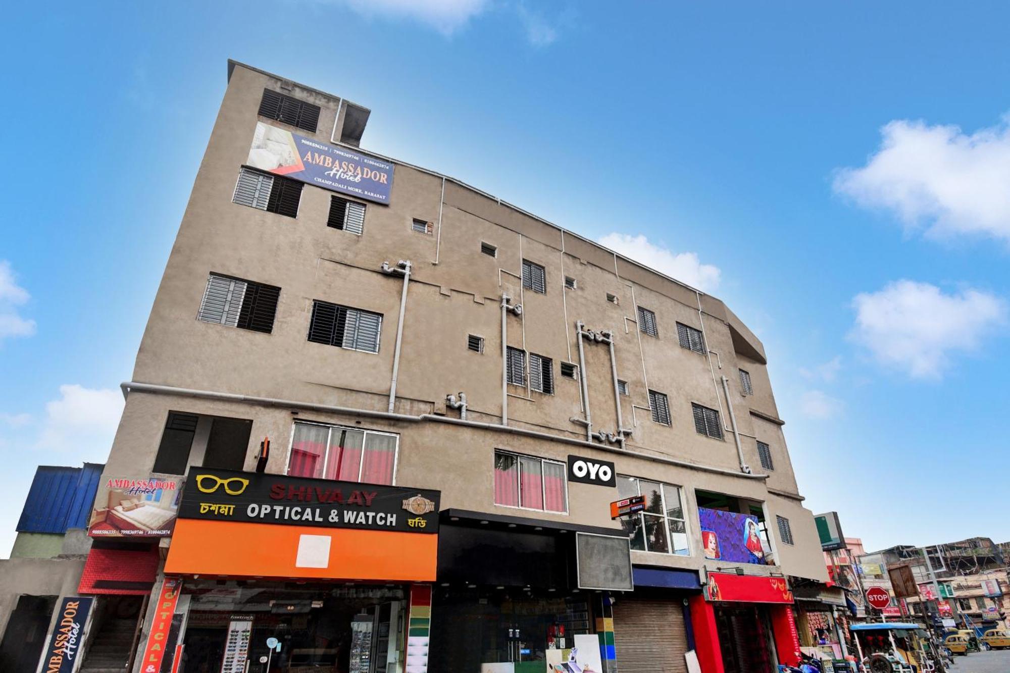 Super Hotel O Royal Empire Колката Екстер'єр фото